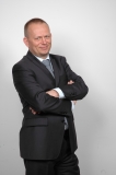 Członek OPZL, szefem Polskich Data Center